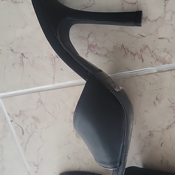 Slip on Heels - Picture 5 of 5